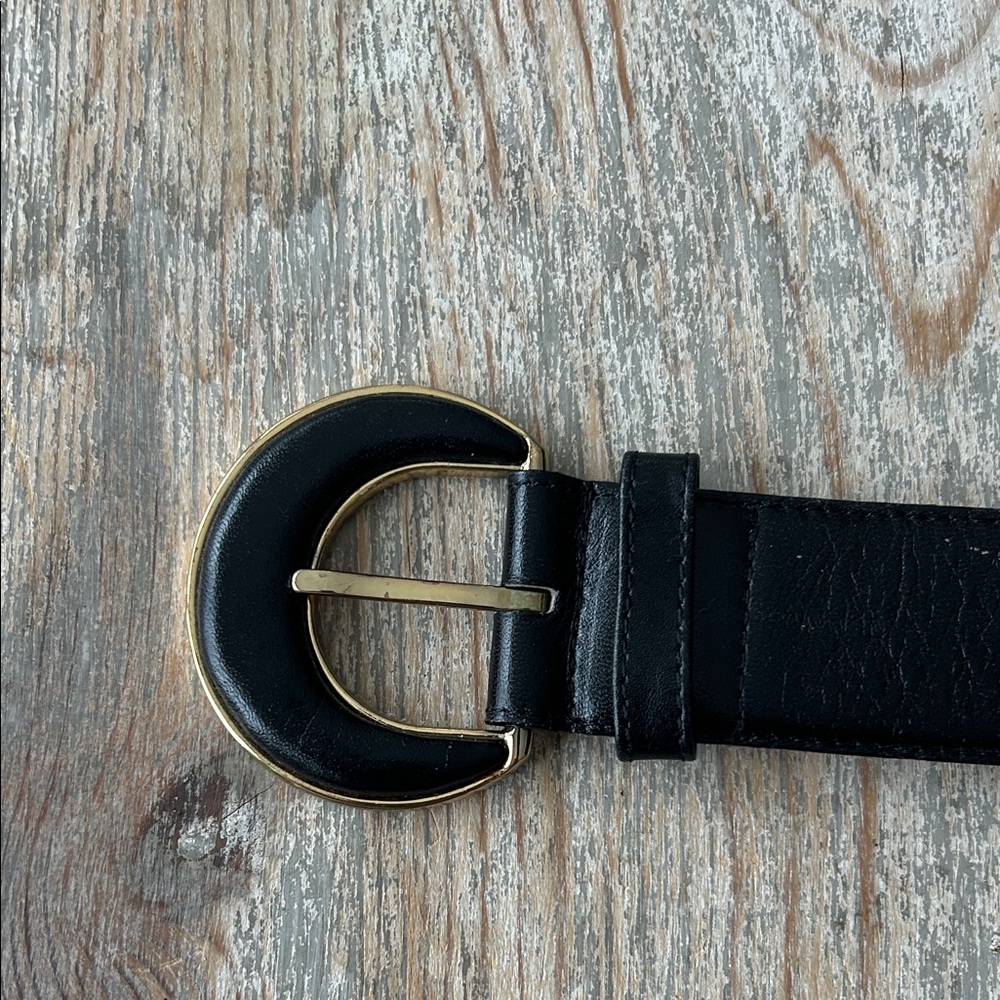 Liz Claiborne Black Belt with Gold Crescent Buckle vintage